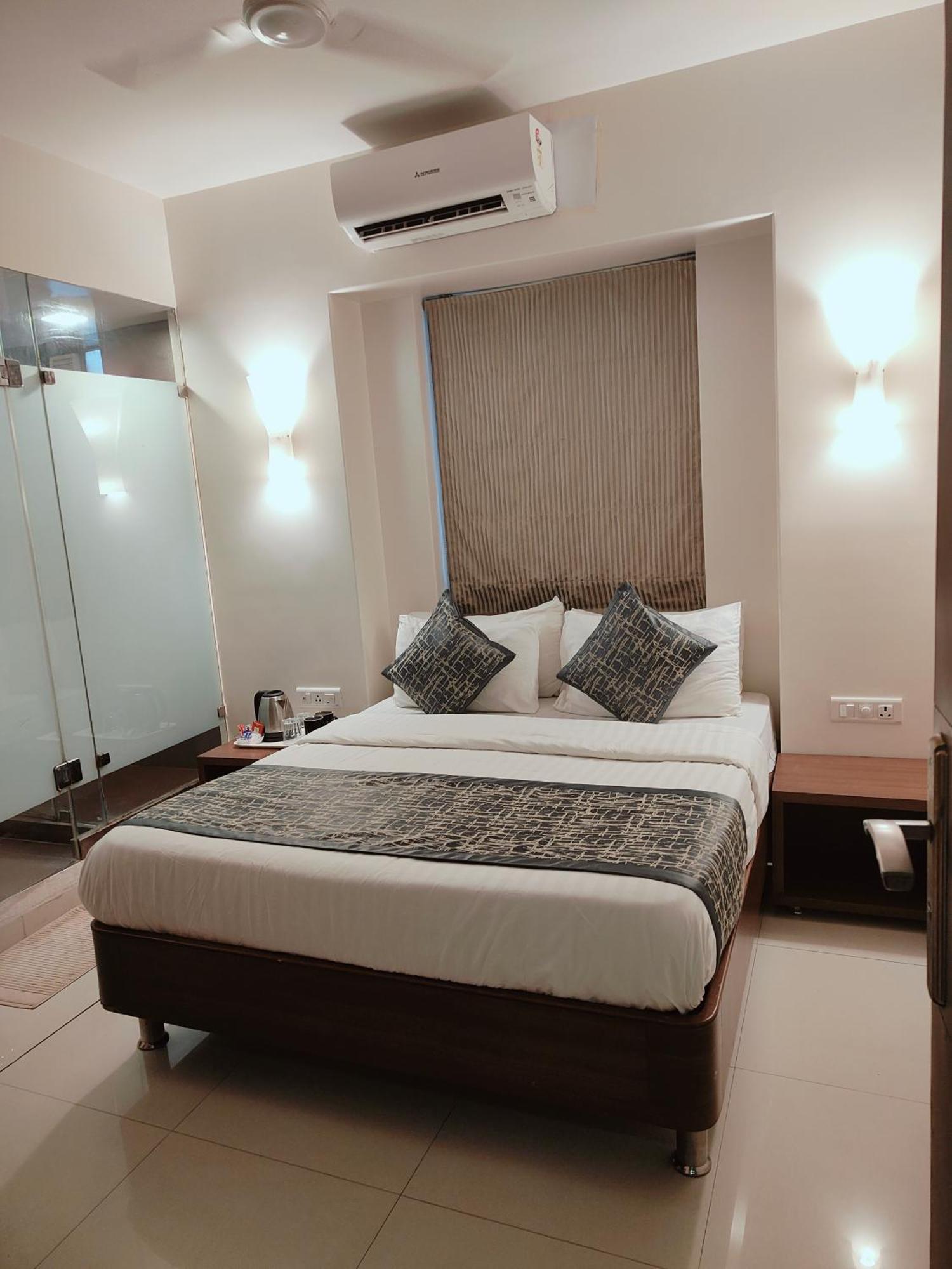 Apollo Guest House Mumbai Phòng bức ảnh